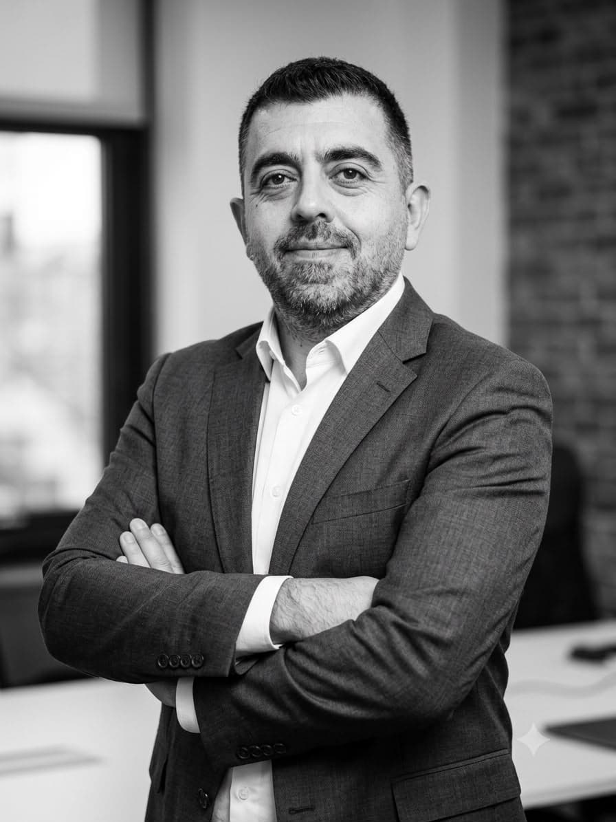 Serdar Adikti